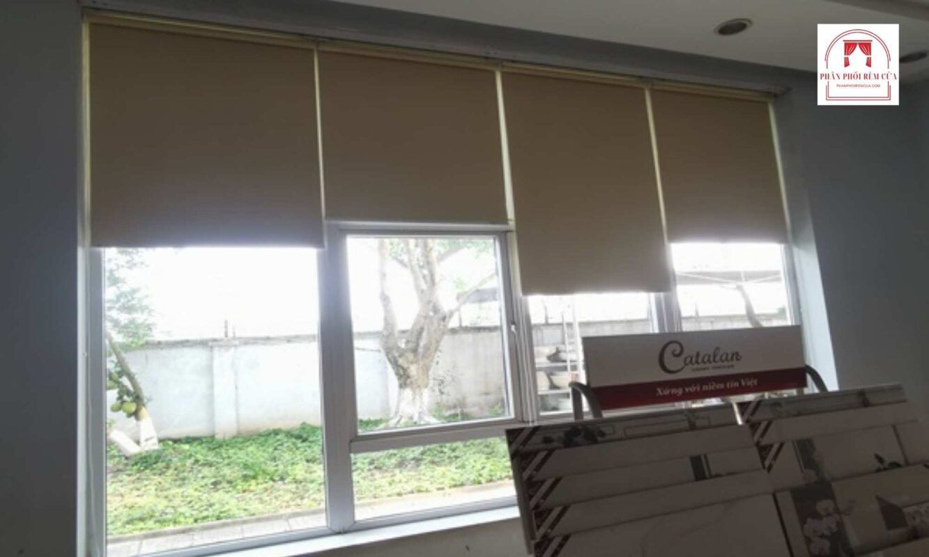 Rèm cuốn chống bụi hiệu quả