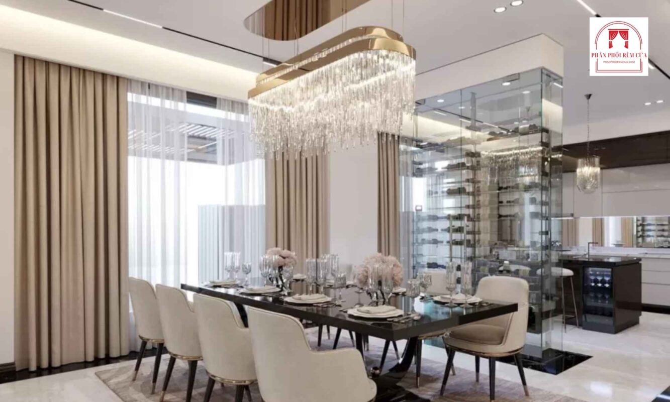Rèm vải 2 lớp phù hợp với khung cửa lớn của biệt thự và villa