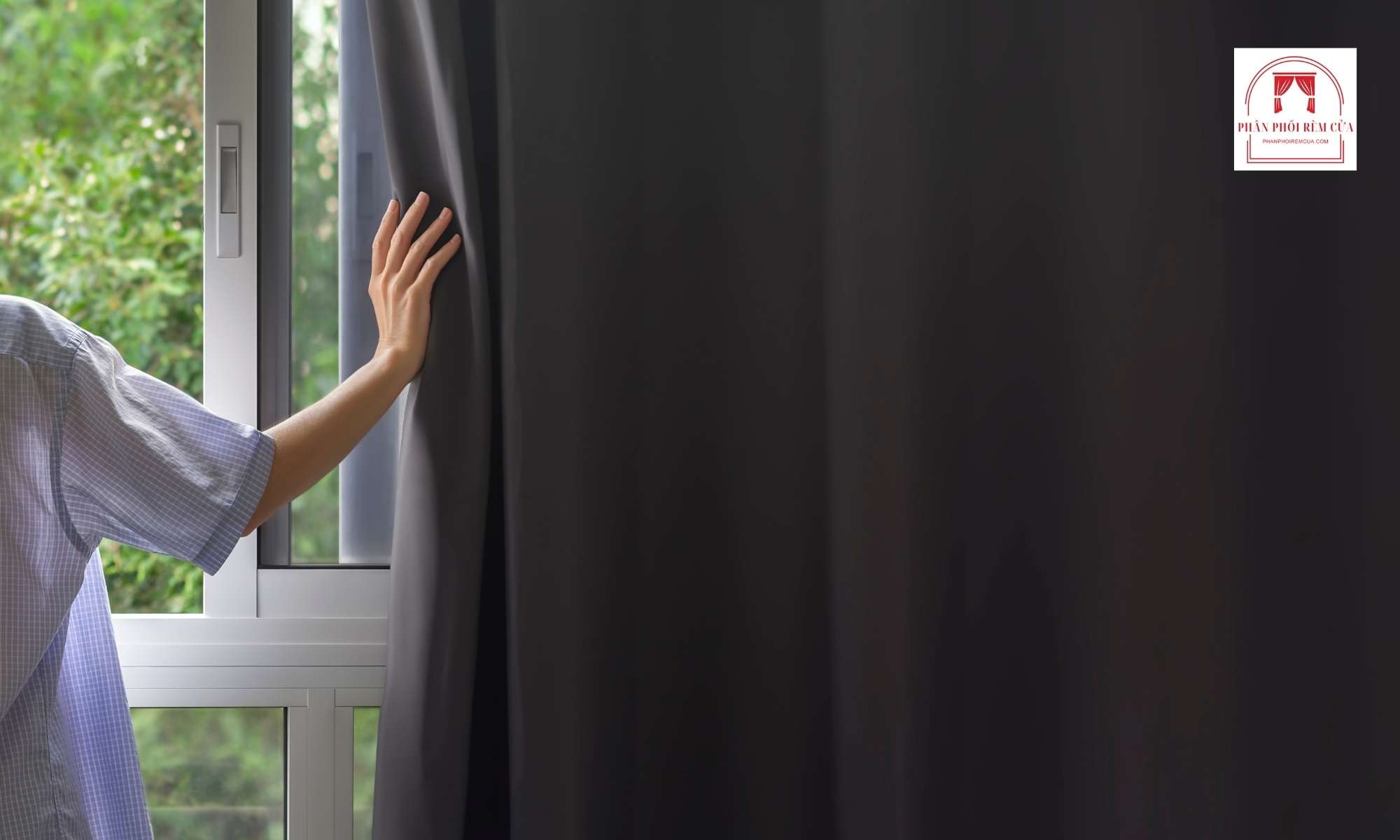 Rèm vải blackout chống nắng