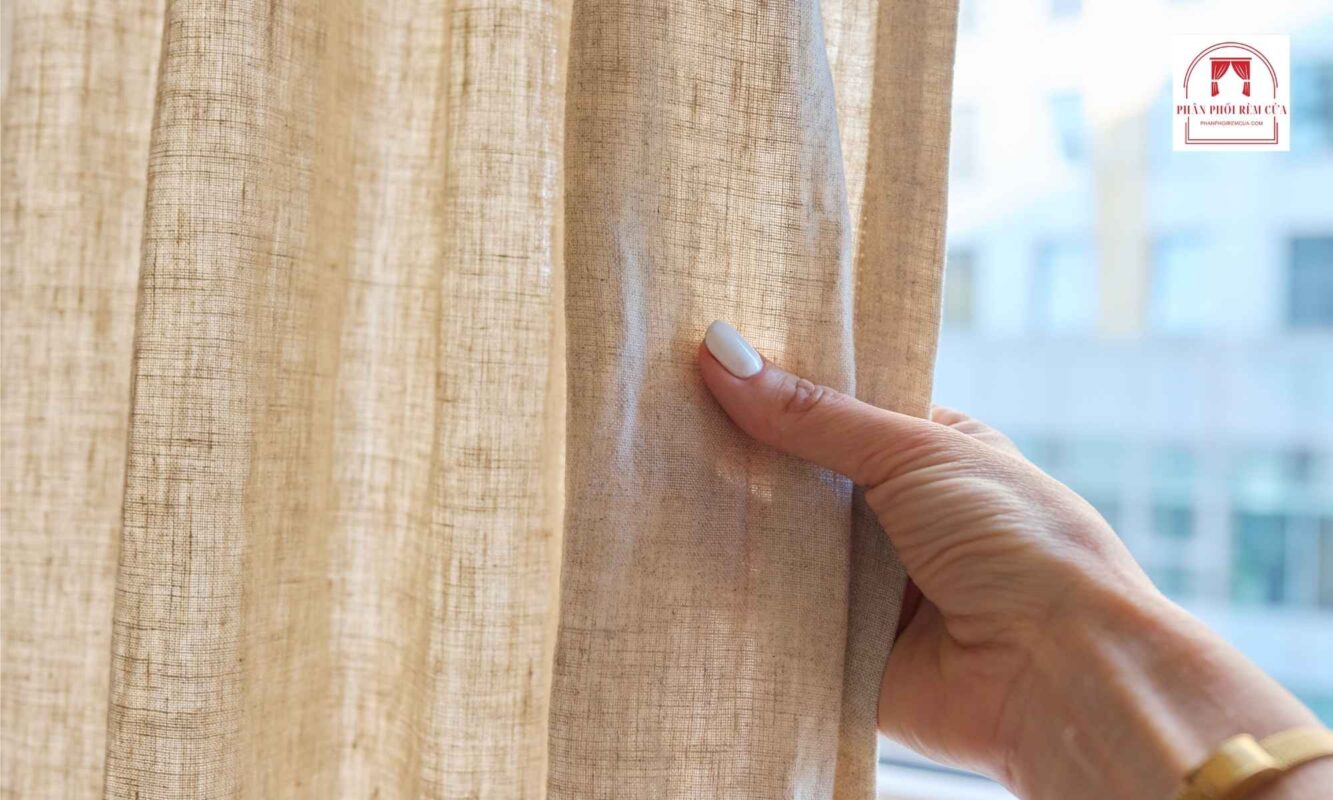 Tại sao nên chọn rèm vải bố cho không gian sống?