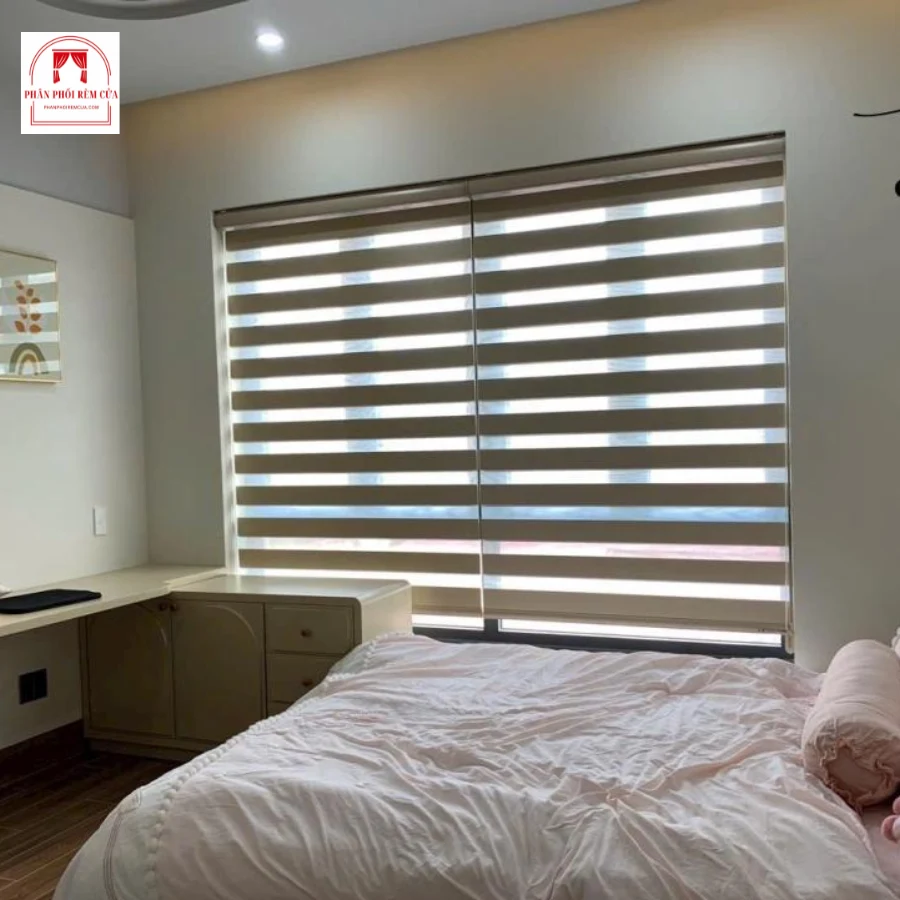 Màn cửa cầu vồng