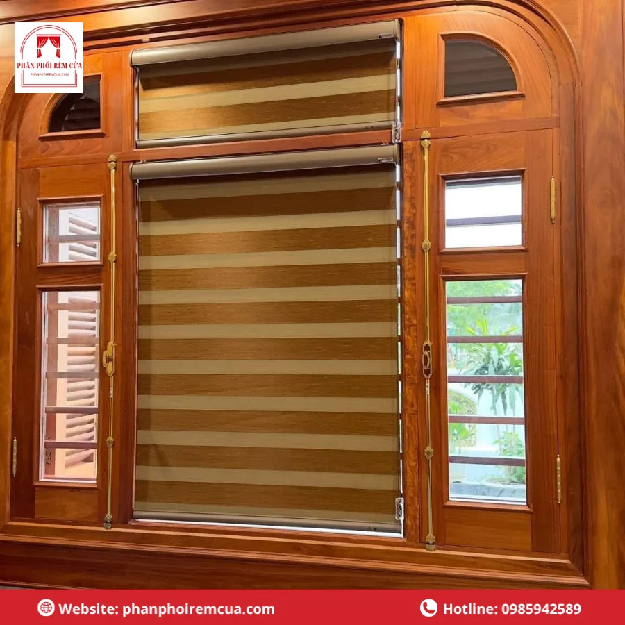 Rèm cầu vồng màu nâu và gam màu tối