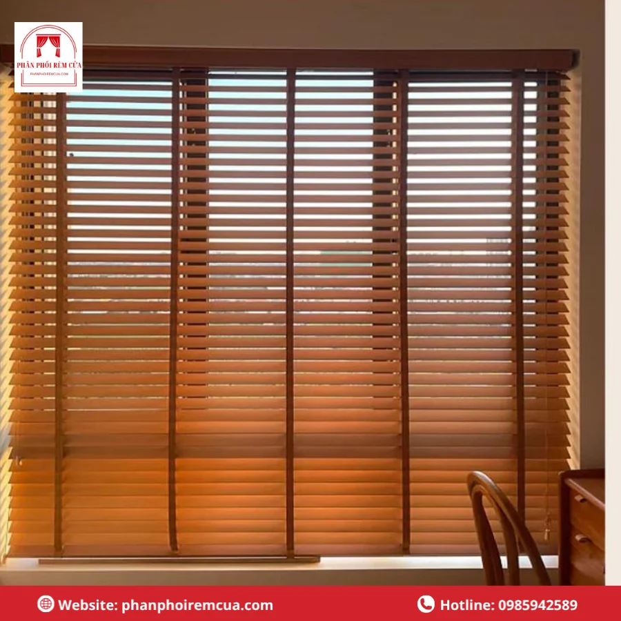 Rèm cửa sổ sáo gỗ