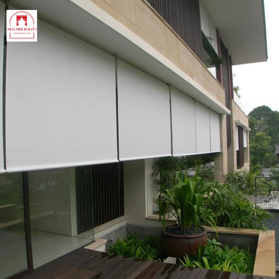 Kinh nghiệm chọn rèm cuốn chống nắng phù hợp