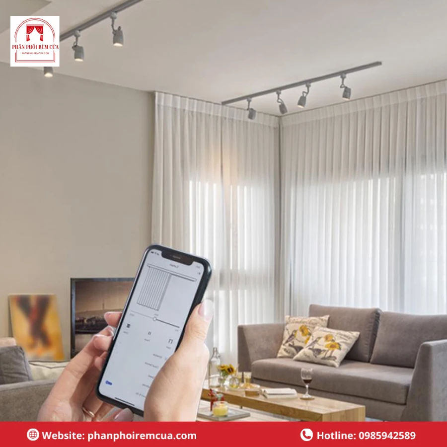 Điều khiển bằng điện thoại